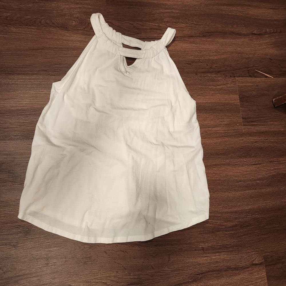 Aventura White Cut Out Sleeveless Tank Top